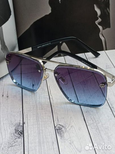 Очки Gucci солнцезащитные