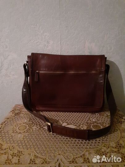 Мужская кожаная сумка gerard henon