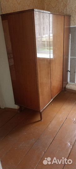 Кровати. Шкафы