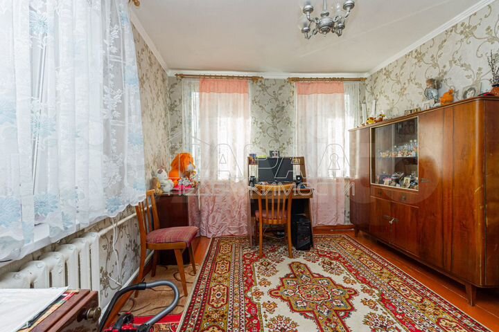 3-к. квартира, 48 м², 1/1 эт.
