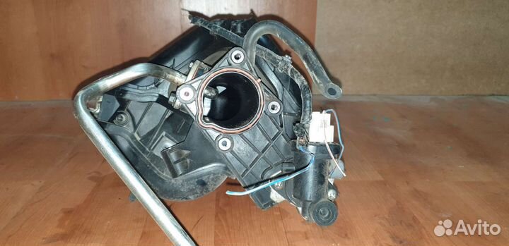 Коллектор впускной Мазда 3 1,6 бензин Z6