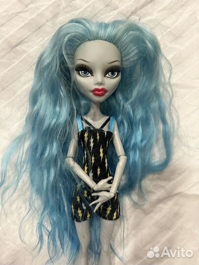 Кукла монстер хай