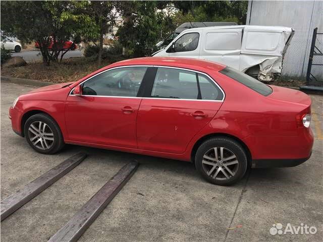 Разбор на запчасти Volkswagen Jetta 5 2004-2010
