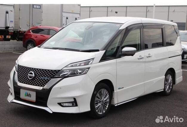 Nissan Serena 2.0 CVT, 2019, 76 000 км