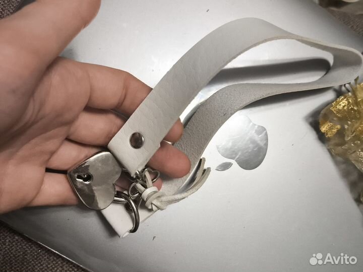 Чокер,ошейник, подвеска на ногу