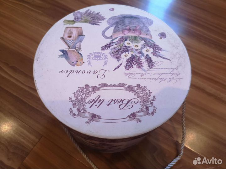 Коробка подарочная круглая