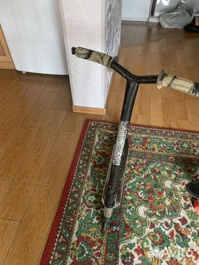 Трюковой самокат