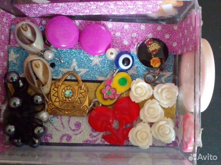 Бисер, пуговицы всё для рукоделия и творчества