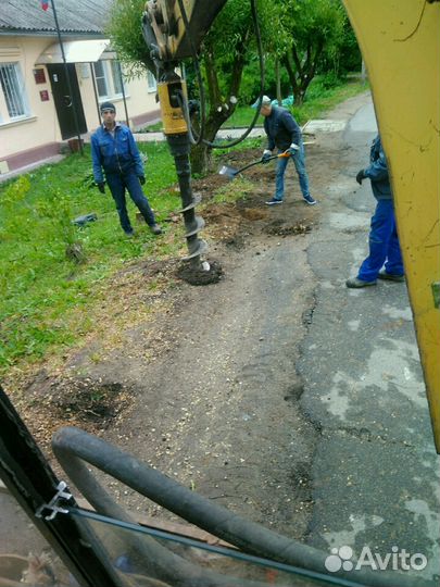 Экскаватор погрузчик,манипулятор,аренда,услуги