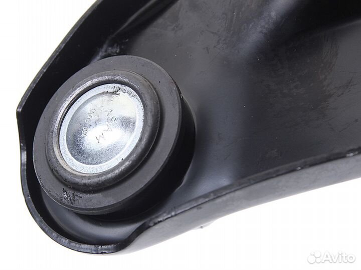 Рычаг подвески лада Largus renault Logan (04) пере