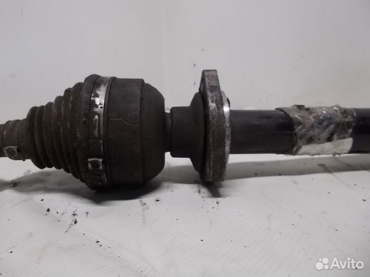 Полуось передняя Прав. Опель Insignia 2010г 2л