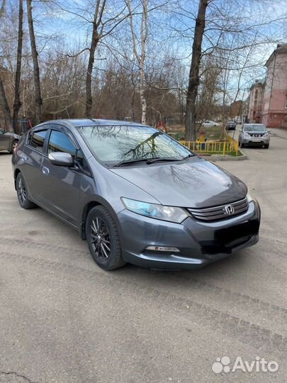 Honda Insight Hybrid в аренду с выкупом