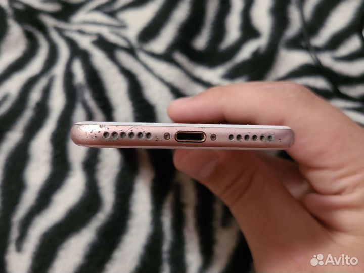 iPhone 7 заблокирован