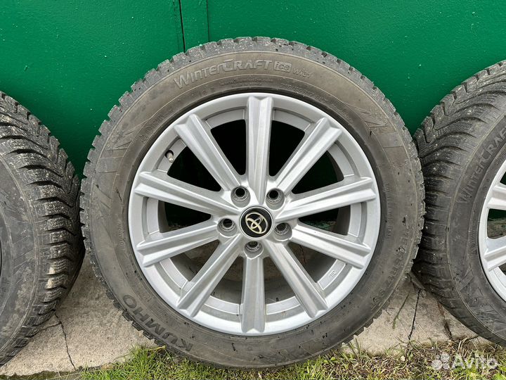 R17 Kumho WinterCraft ice Wi31+ 215/55, PCD 5x114.3 DIA 60.1