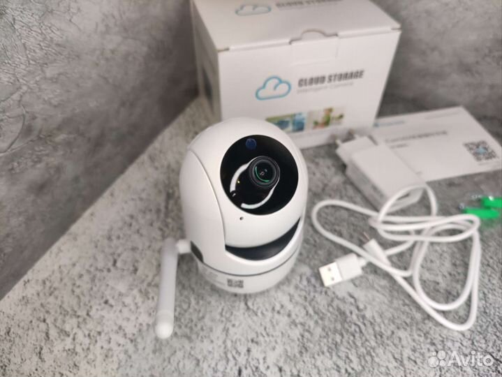 Камера видеонаблюдения в помещении