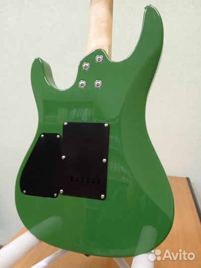 Электрогитара