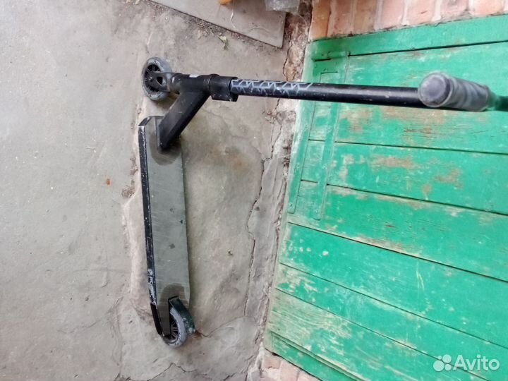 Трюковой самокат