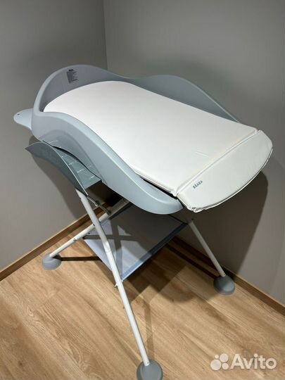 Ванночка beaba и пеленальный столик