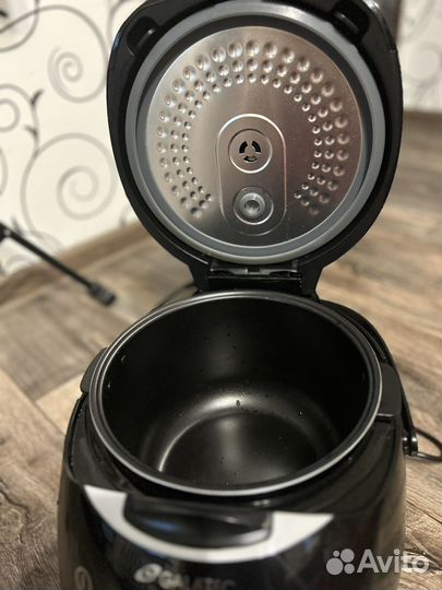 Мультиварка galatec