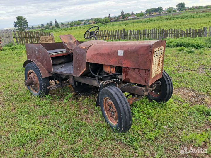 Трактор, 1980