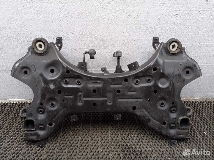 Б/У Балка передняя 62401D7570, Hyundai-KIA