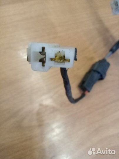 Проводка (коса) двери передняя левая Toyota Carina