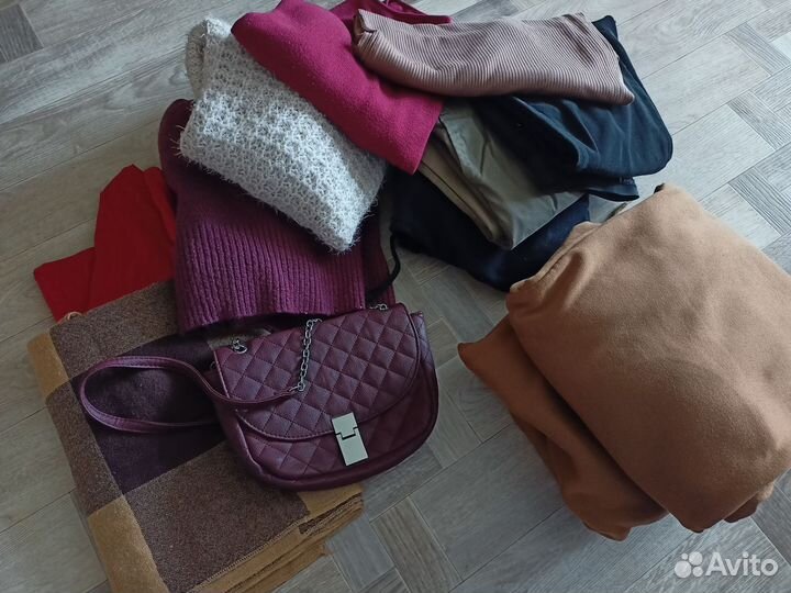 Пакет женских вещей