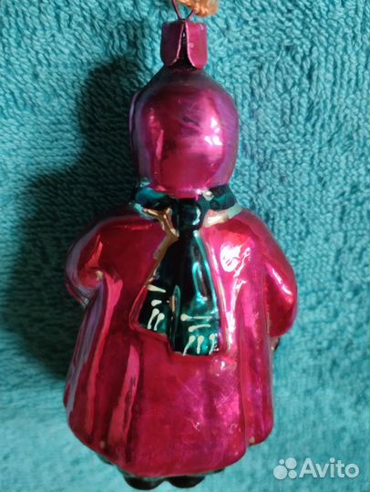 Ёлочная игрушка СССР. Девочка с куклой