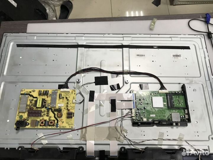 Телевизор Telefunken TF-LED43S27T2 (По запчастям)