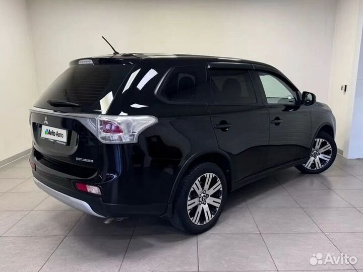 Mitsubishi Outlander 2.0 CVT, 2014, 115 835 км