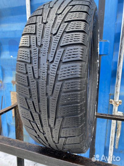 Nokian Tyres Hakkapeliitta R SUV 225/60 R17