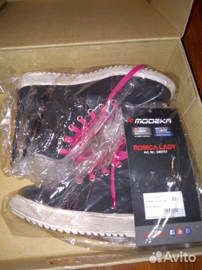Новые мотоботинки Modeka Rosica размер 39