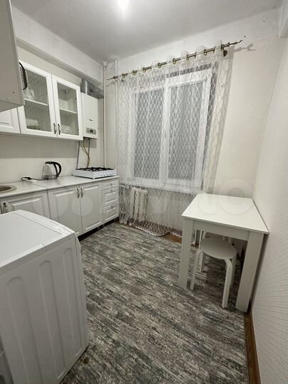 2-к. квартира, 47 м², 4/5 эт.