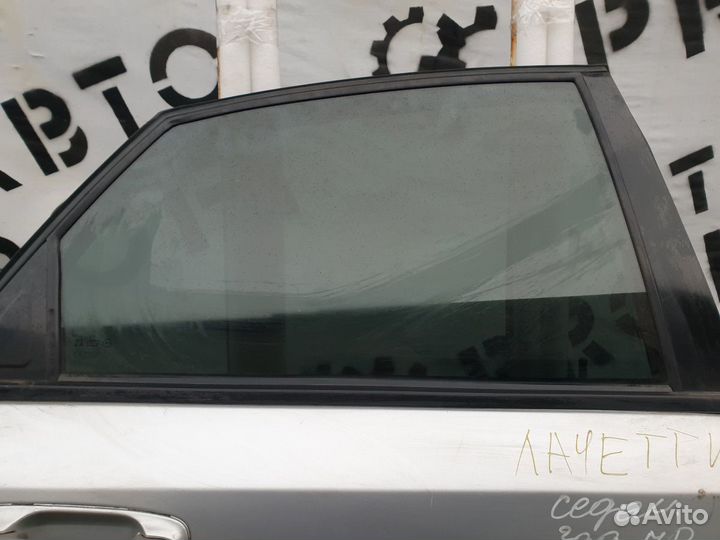Стекло двери задней правой Chevrolet Lacetti