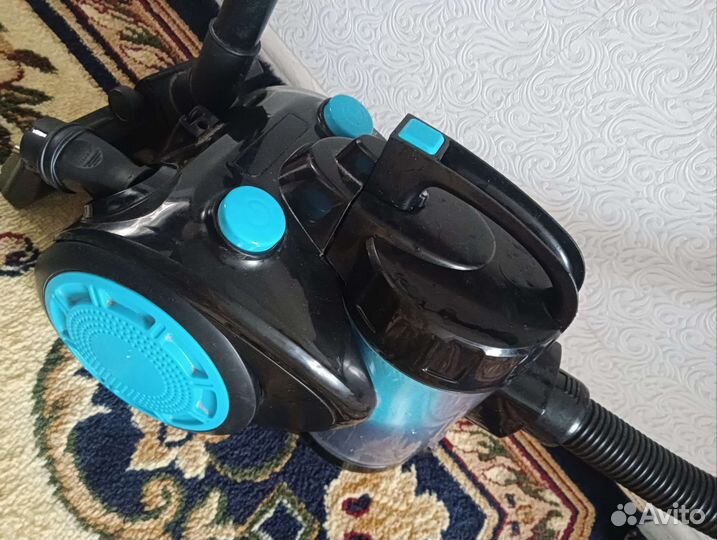 Пылесос Vitek