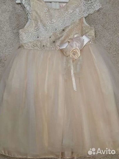 Платье нарядное рост 122