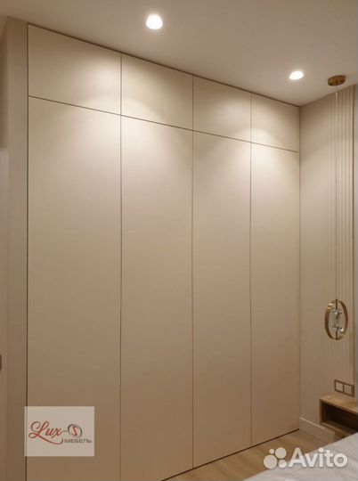 Распашные шкаф/шкафы купе