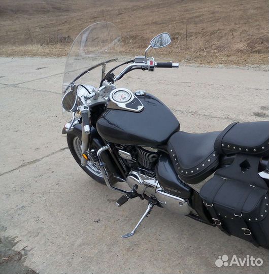 Suzuki VL 800 intruder