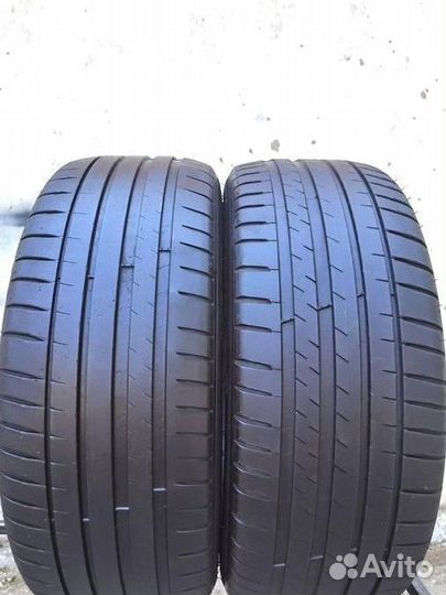 Michelin Pilot Sport 4 235/45 R18 98Y