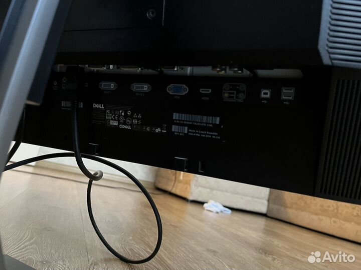 Монитор Dell u2711b