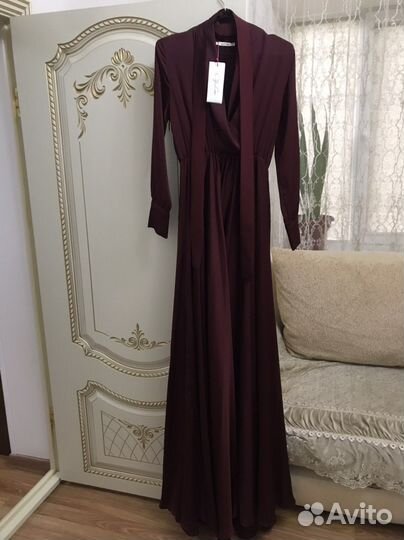 Вечернее платье