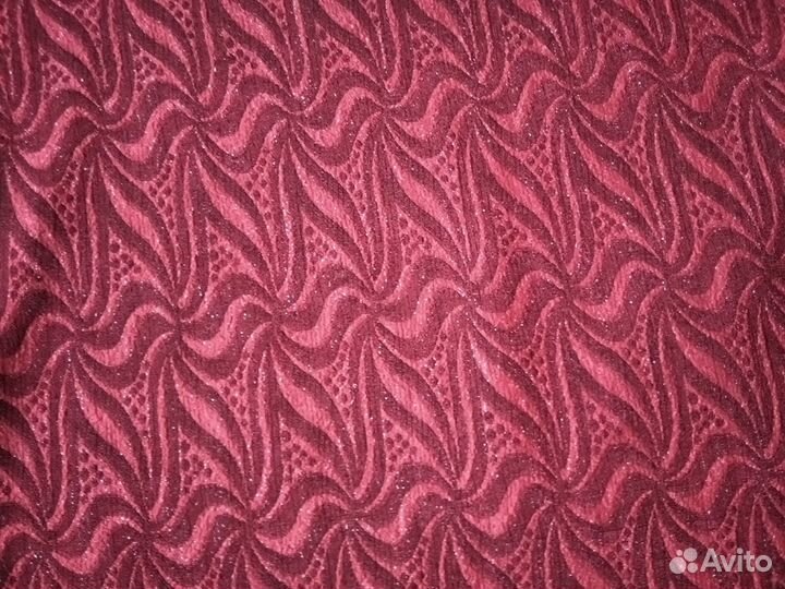 Отрезы ткани и трикотажа