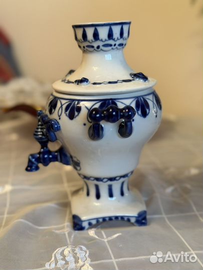 Сувенир самовар гжель