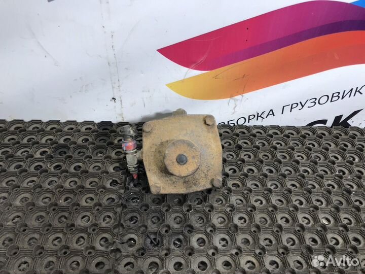 Клапан ускорительный Man F90