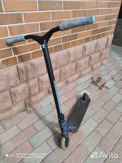 Самокат трюковой