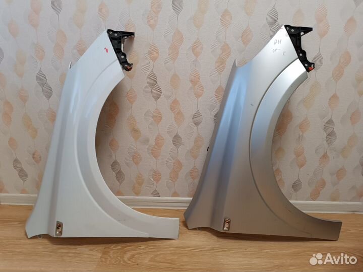 Крыло переднее правое Opel Astra H