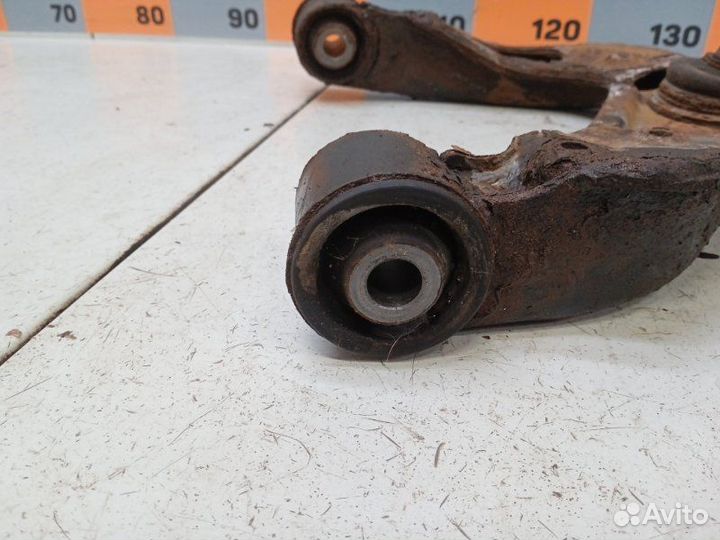 Рычаг передний левый верхний Nissan Pathfinder R51