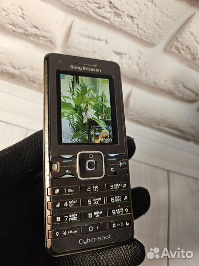 Sony Ericsson K770i