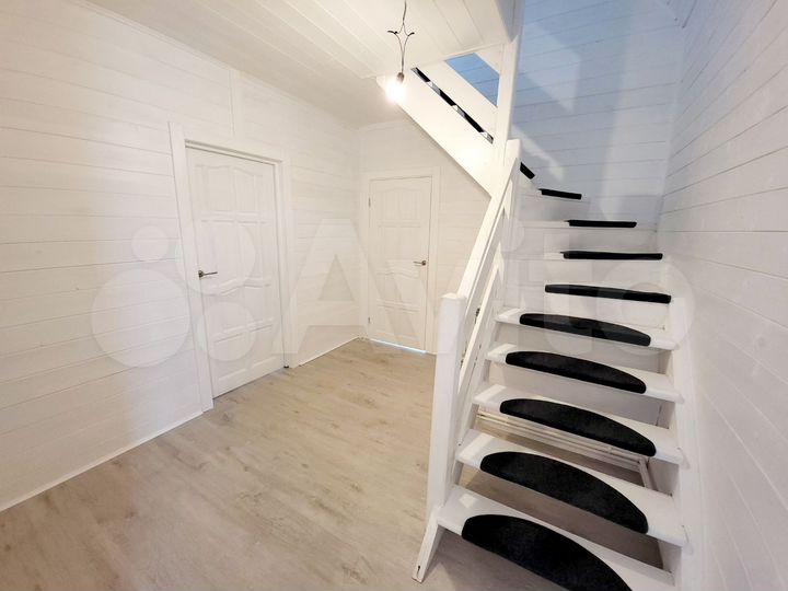 Дом 90 м² на участке 6 сот.