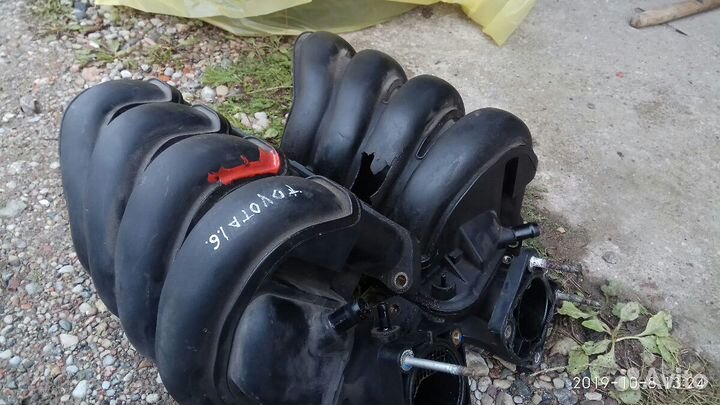 Коллектор впускной Toyota 1.6